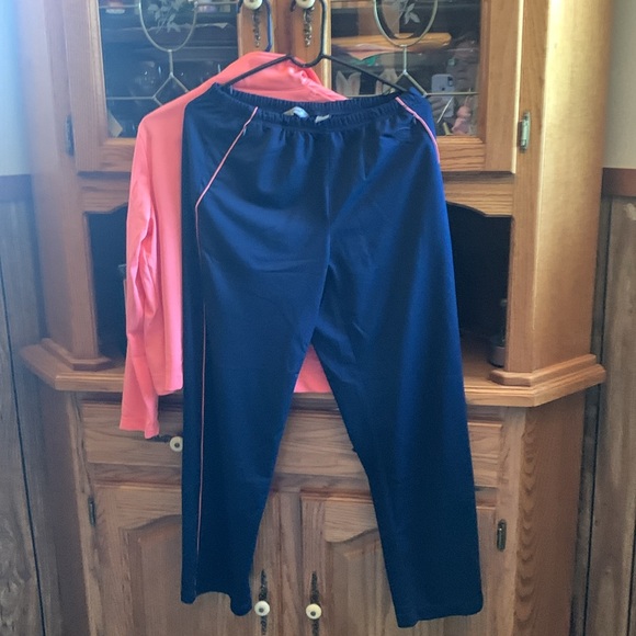 Oleg Cassini activewear, sportswear set blue pants and orange jacket LP Like new - Picture 4 of 6